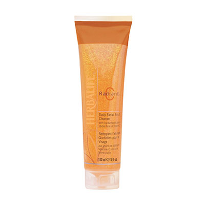 Radiant C™ Daily Facial Scrub Cleanser