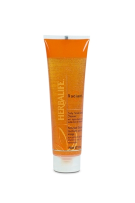 Radiant C™ Esfoliante/Detergente Viso